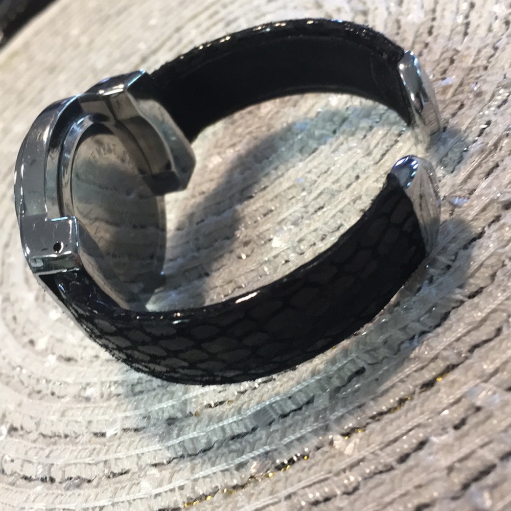 Chico’s watch - Picture 4 of 5
